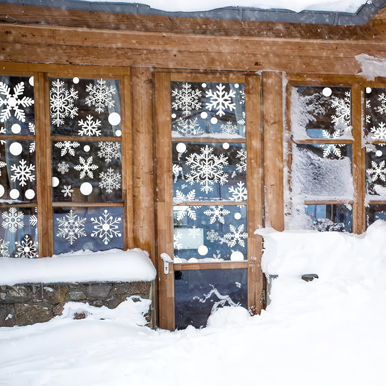 Різдвяні наклейки-сніжинки на вікна (197 шт., 6 аркушів)